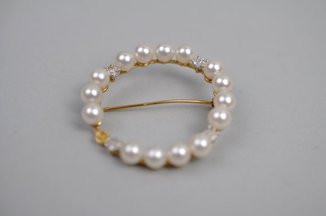 14K Gold Cultured Pearl Accent Stone