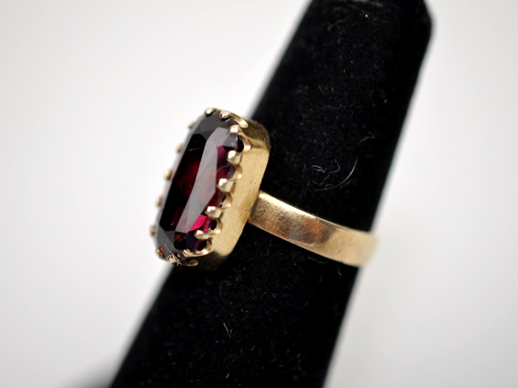 14k Gold Ring Amethyst