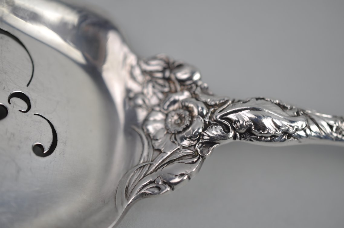 Reed & Barton Les Six Fleurs Pattern Sterling Silver Ice Cream Server