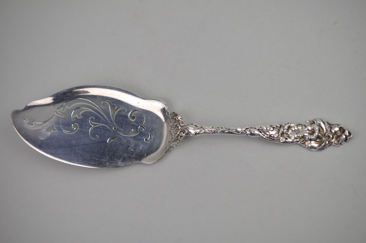 Reed & Barton Les Six Fleurs Pattern Sterling Silver Ice Cream Server