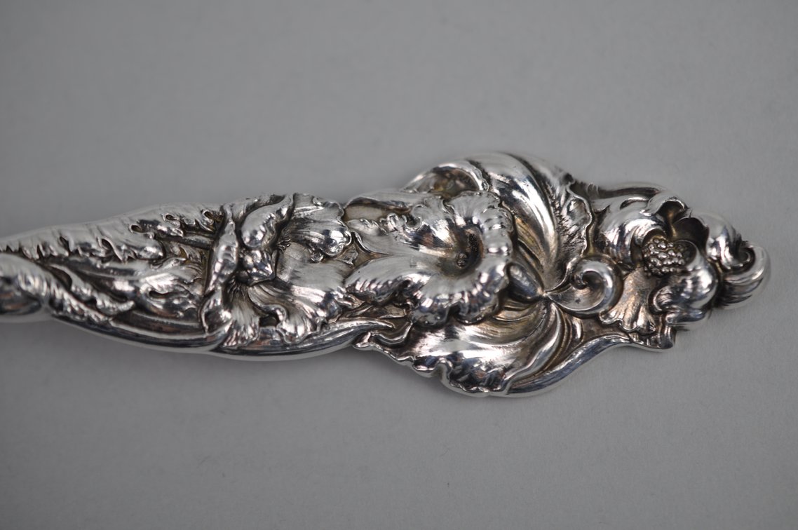 Les Six Fleurs Pattern Sterling Silver Fork Spatula