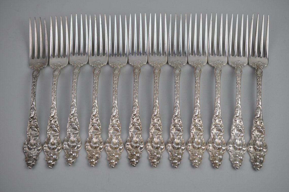 Reed & Barton Les Six Fleurs Sterling 12 Person 84 Pc Set