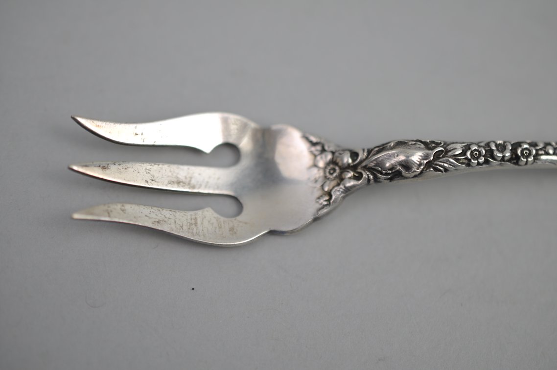 Reed & Barton Les Six Fleurs Sterling Cocktail Forks 10 Pc
