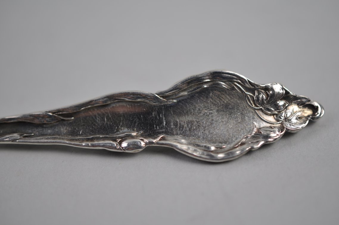 Reed & Barton Les Six Fleurs Sterling Olive Spoon