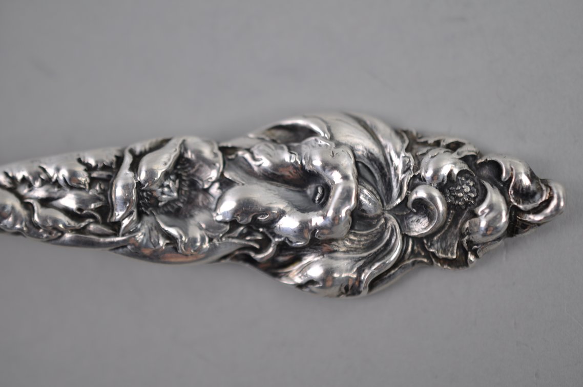 Reed & Barton Les Six Fleurs Sterling Bouillon Spoon