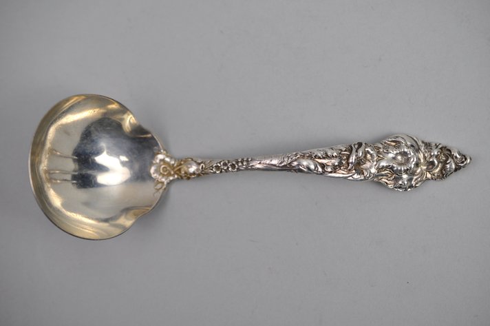 Reed & Barton Les Six Fleurs Sterling Oyster Ladle