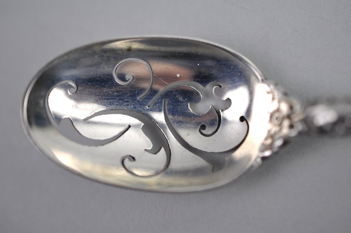 Reed & Barton Les Six Fleurs Sterling Olive Spoon