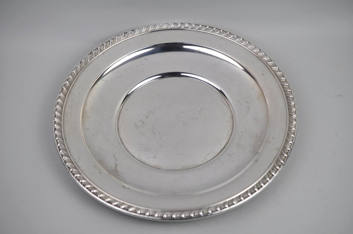 Wallace Sterling Silver Gadroon Platter Plate