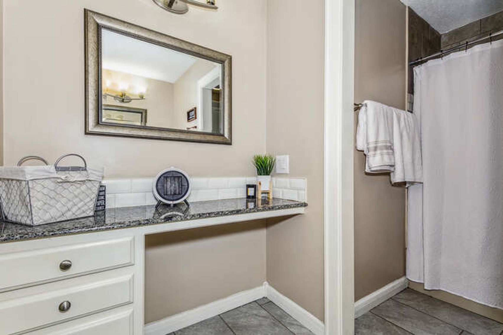 Image for Short Sale Opportunity