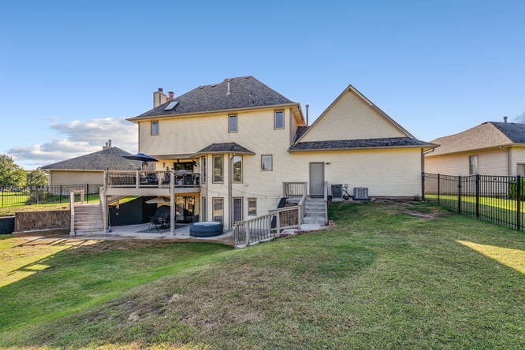 Image for Short Sale Opportunity