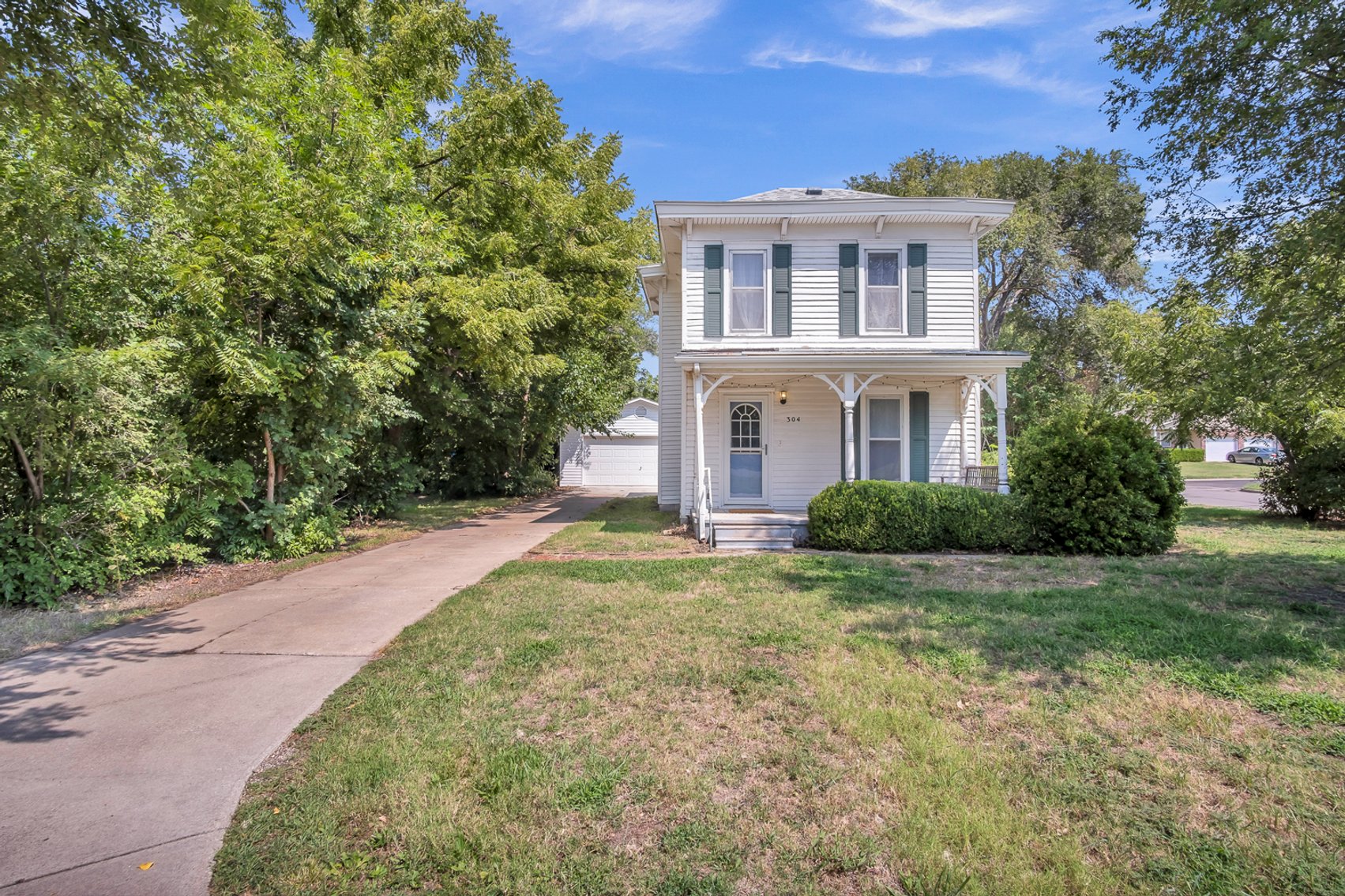 Image for 304 W 12th, Newton