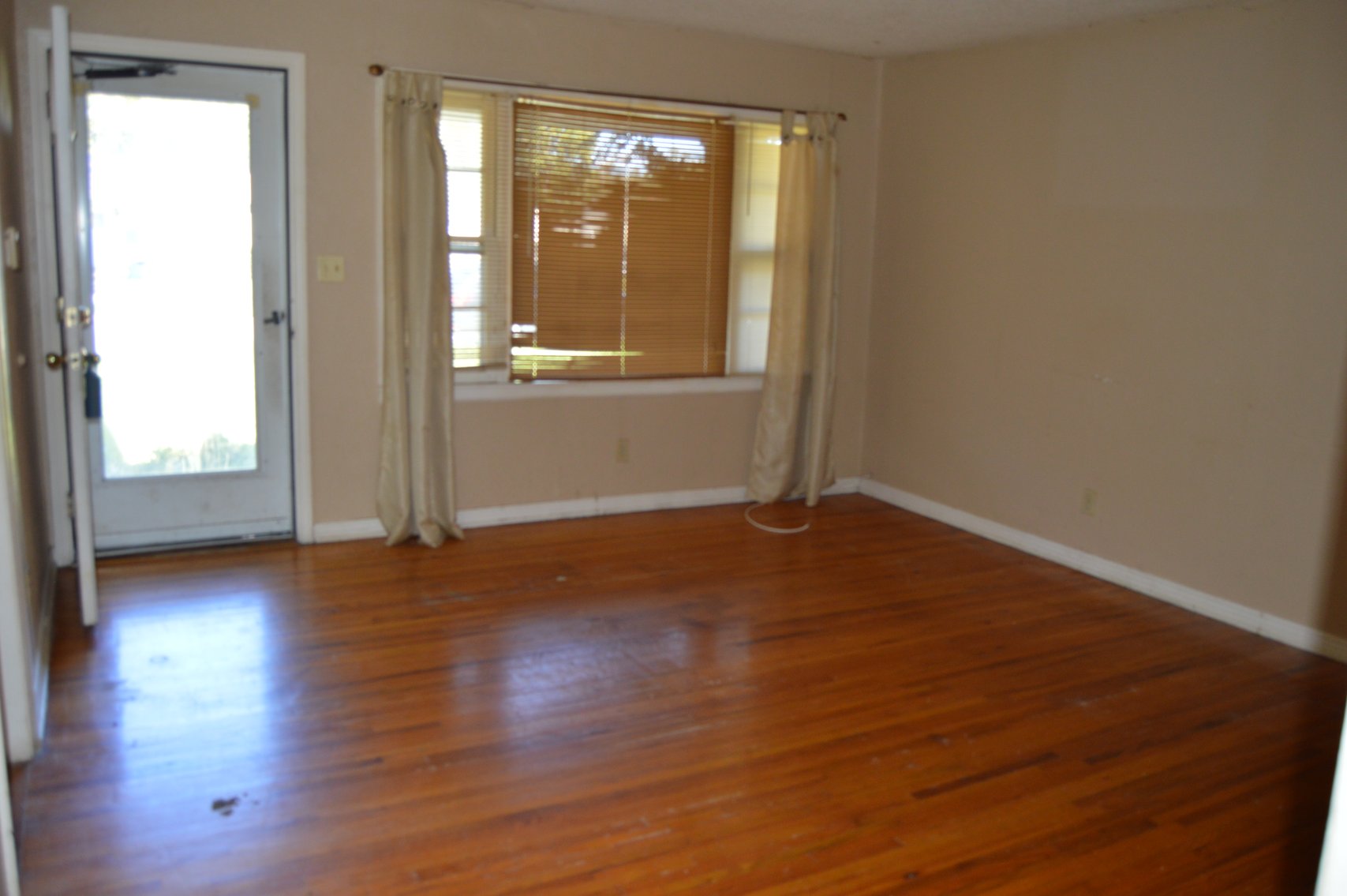 Image for 1727 E Millair Street