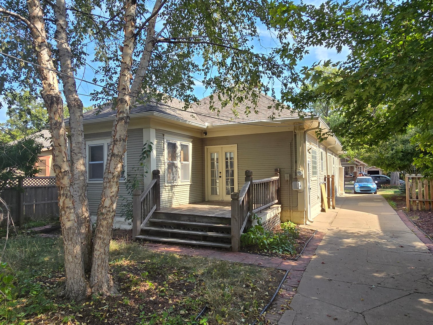 Image for 937 N Litchfield Ave