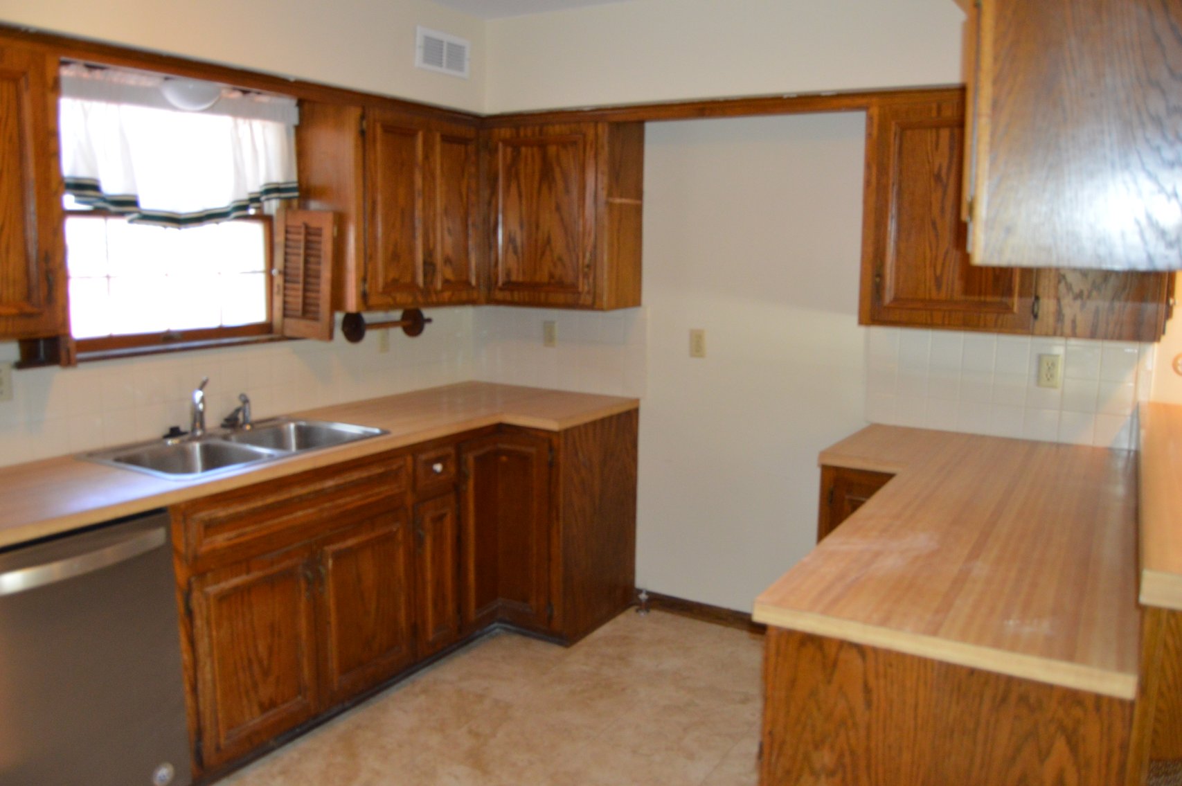 Image for 302 W Lexington