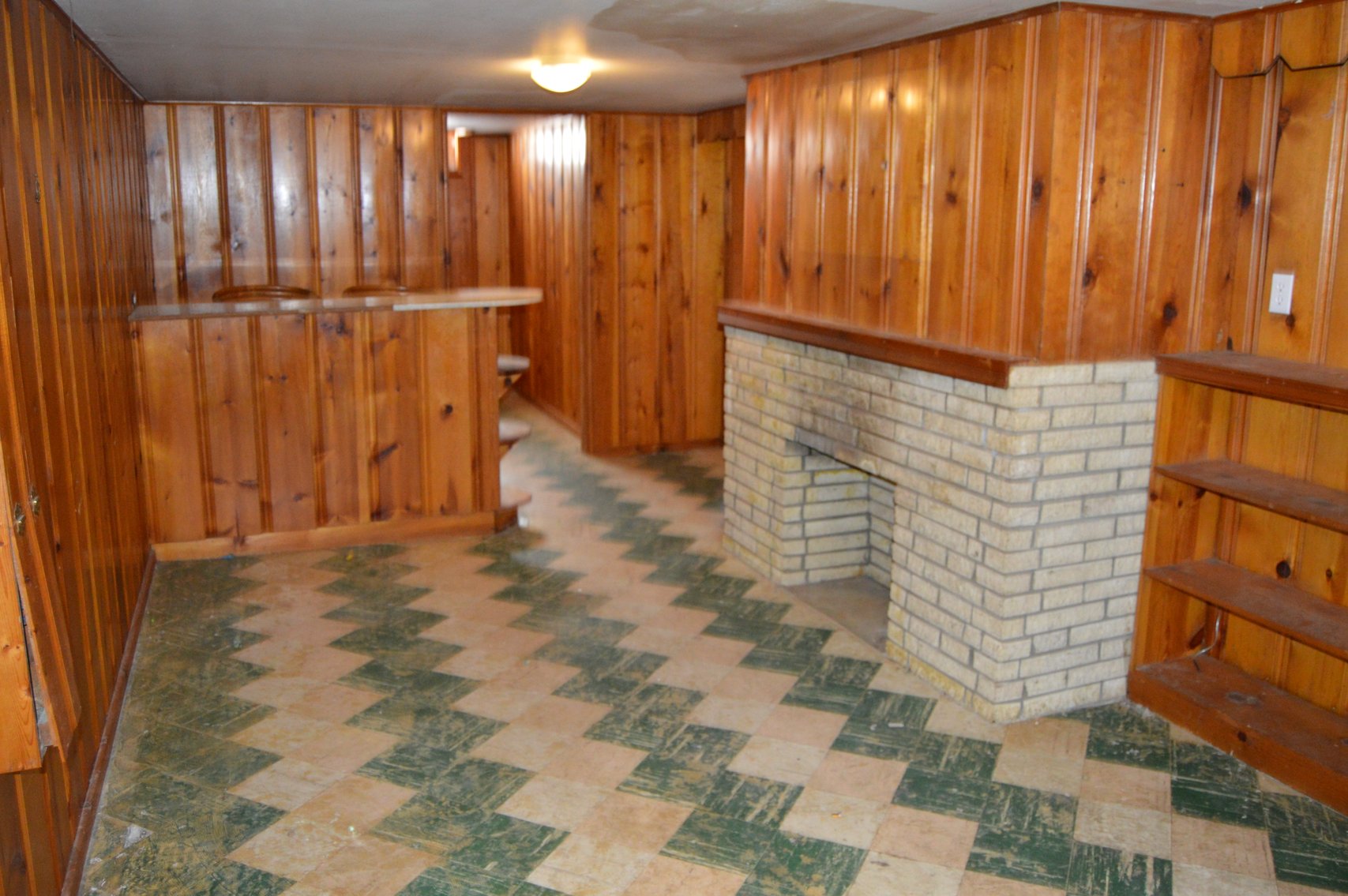 Image for 2243 S Victoria Street