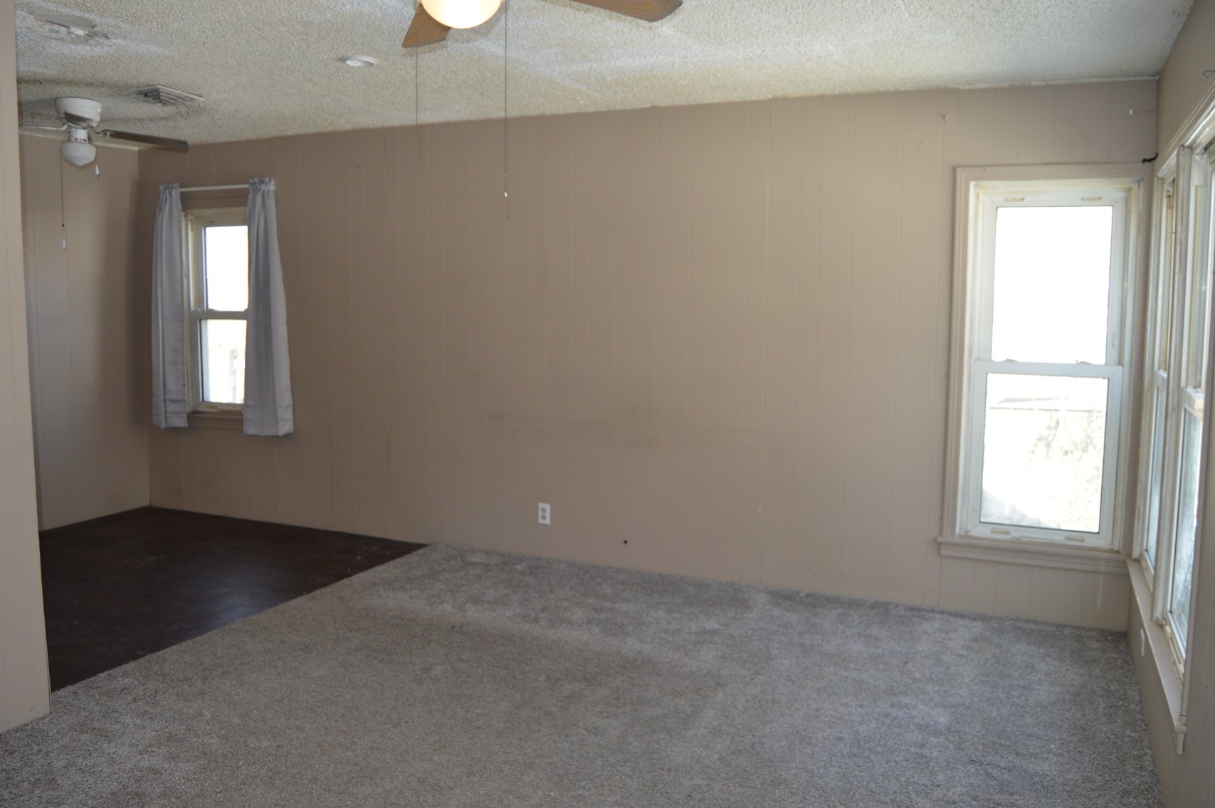 Image for 2243 S Victoria Street