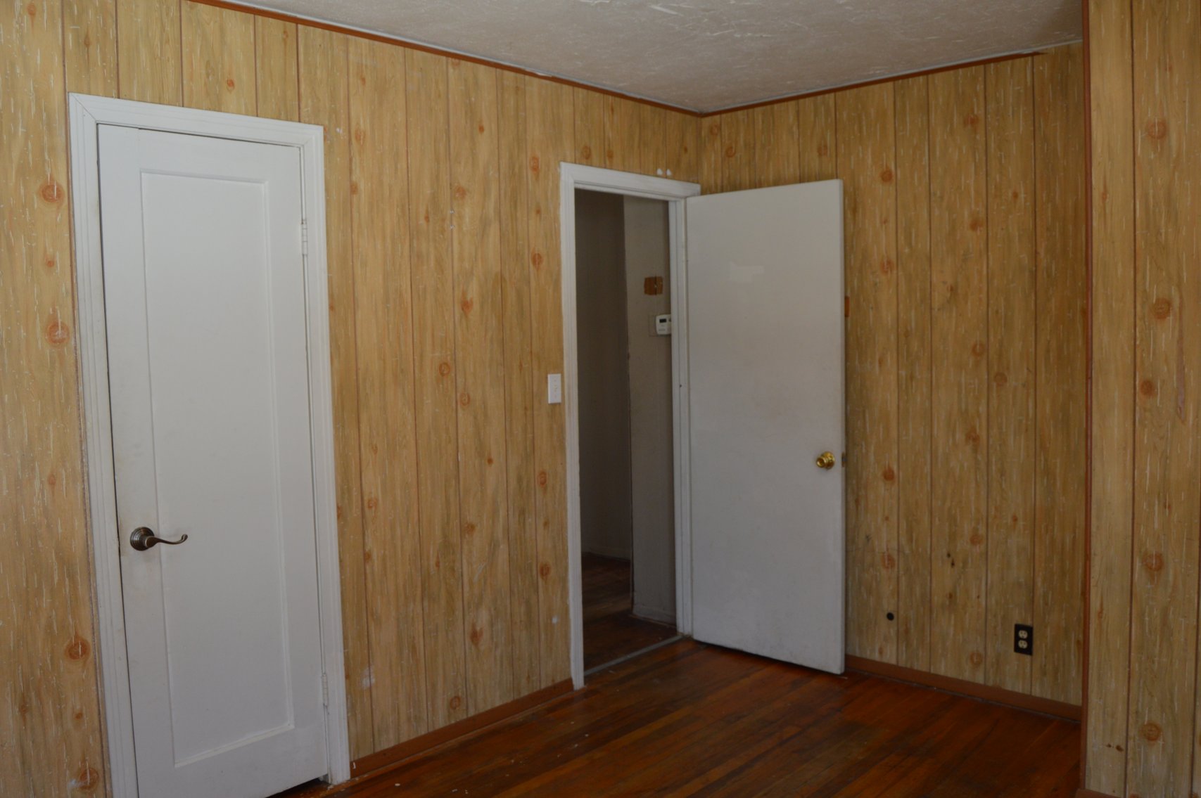 Image for 2243 S Victoria Street