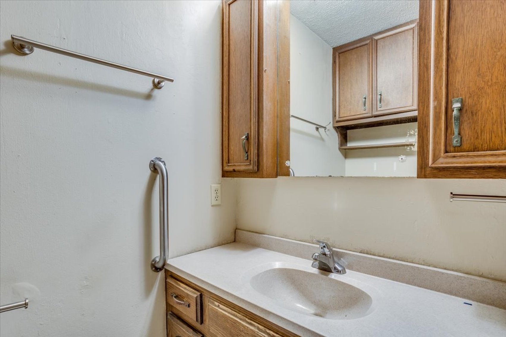 Image for 311 N Burns Ave