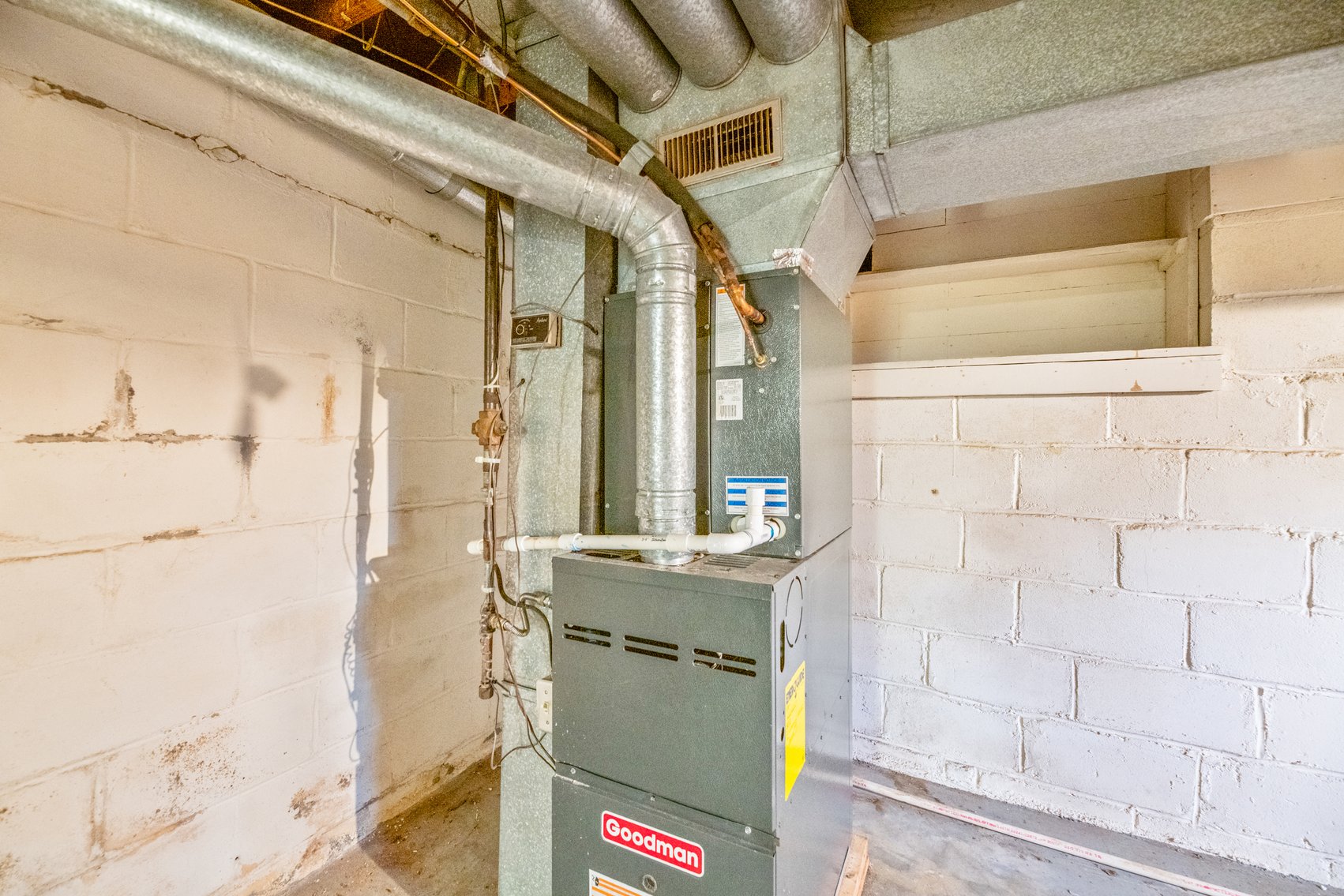 Image for 1833 S Fern Ave