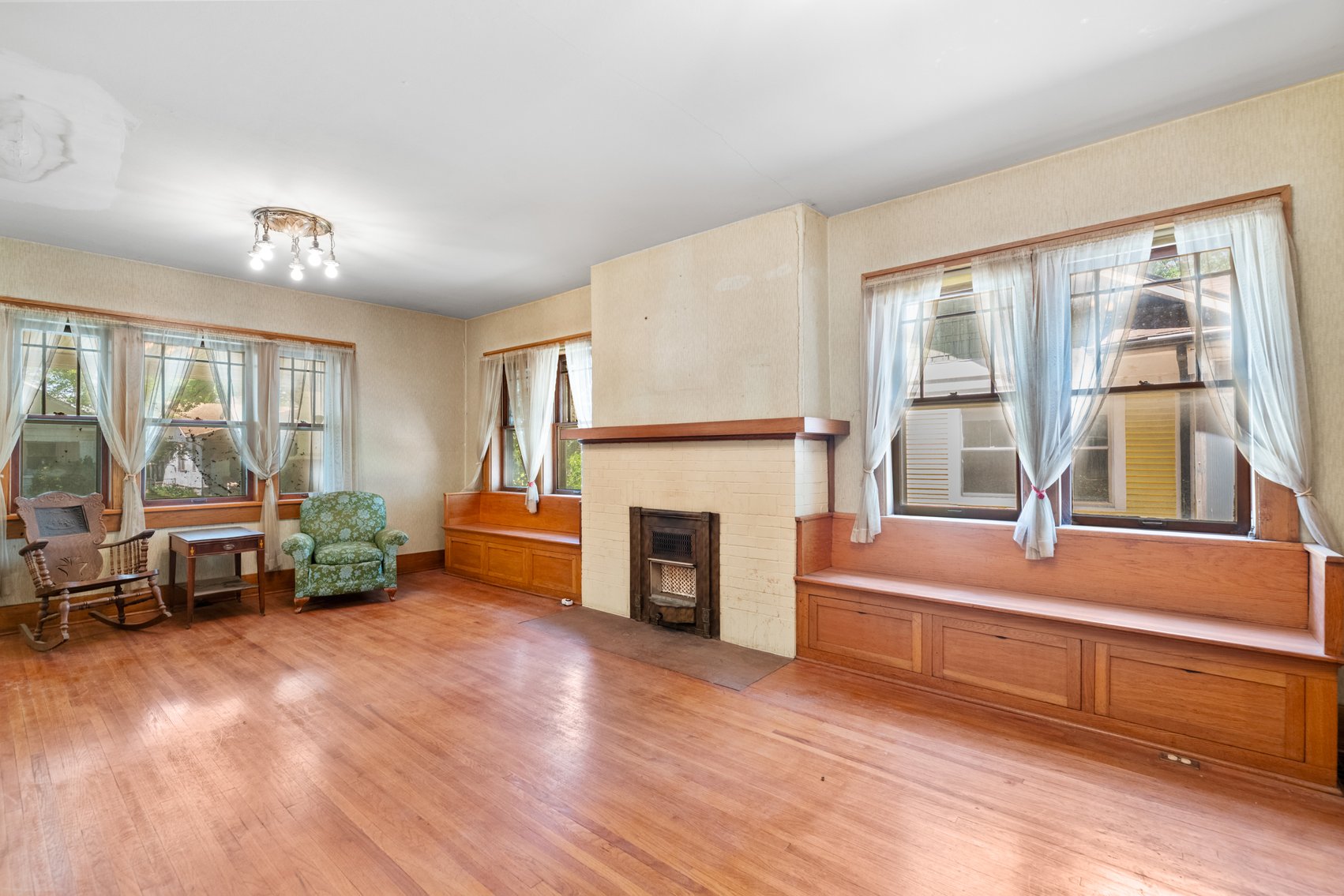 Image for 344 N Green Street