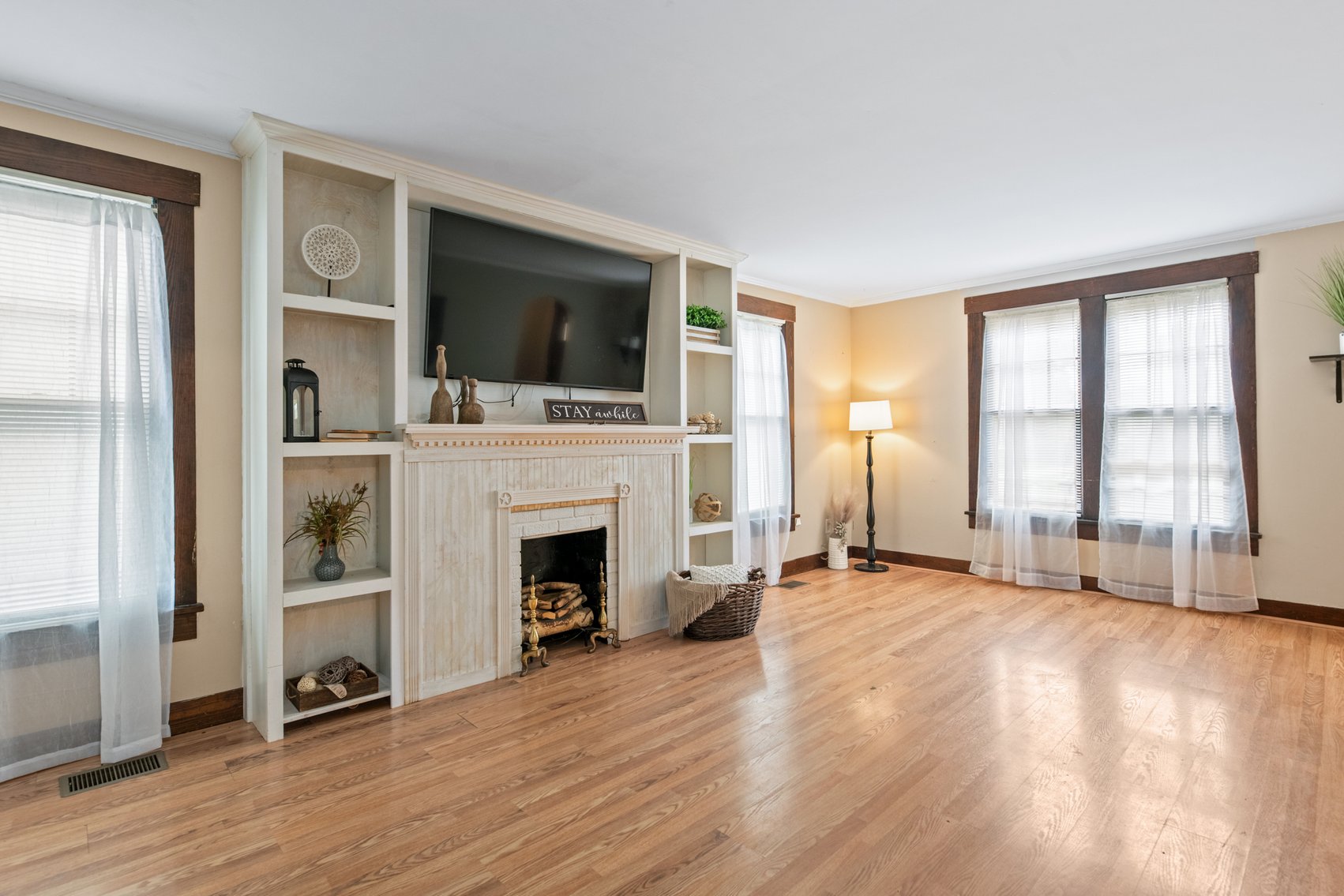 Image for 406 E 3rd Street, Newton