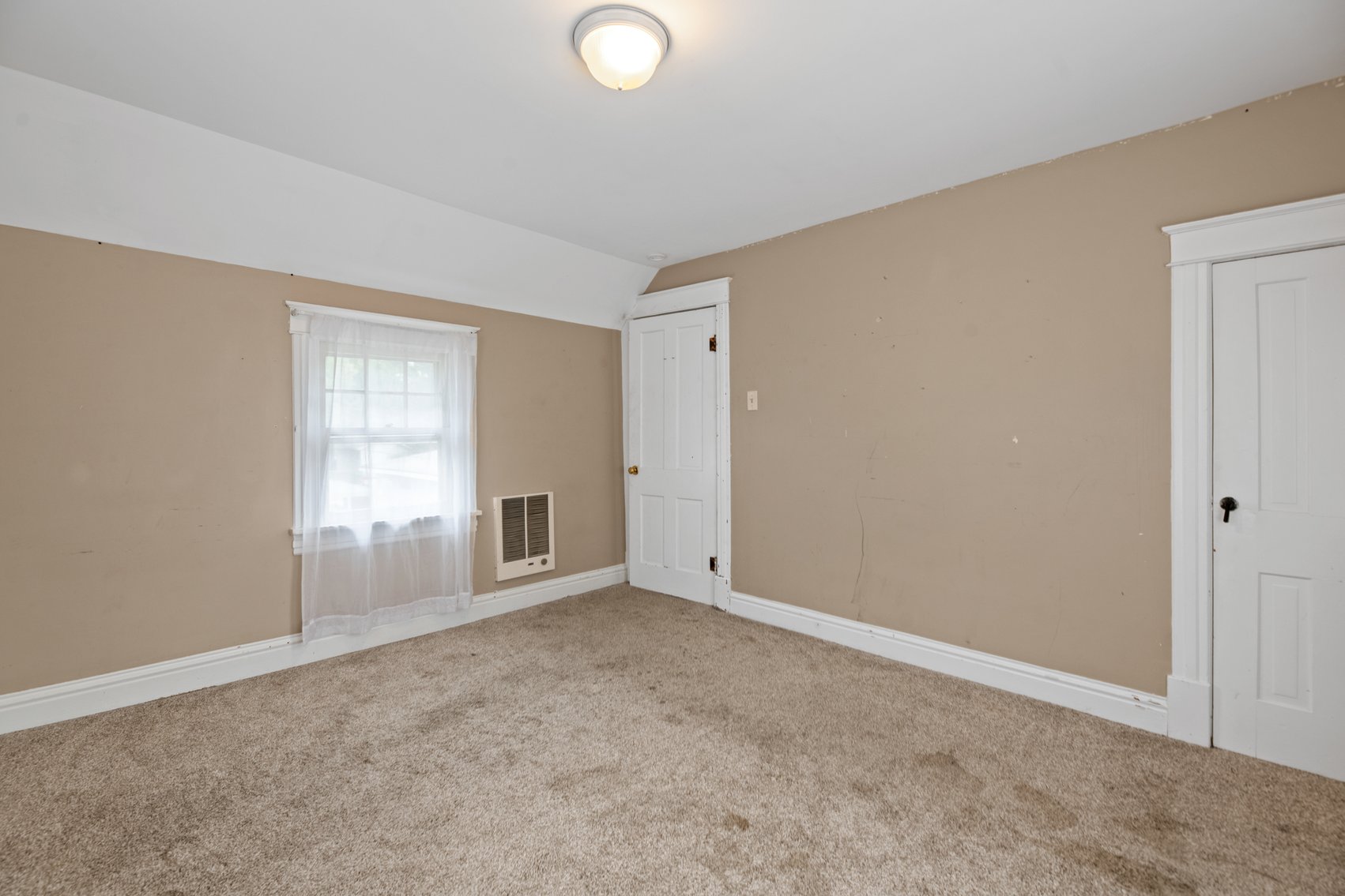 Image for 406 E 3rd Street, Newton