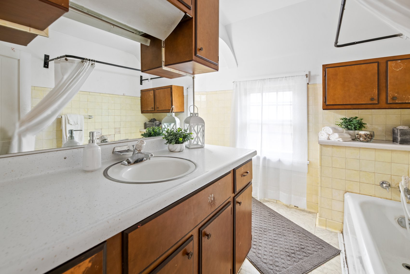 Image for 406 E 3rd Street, Newton