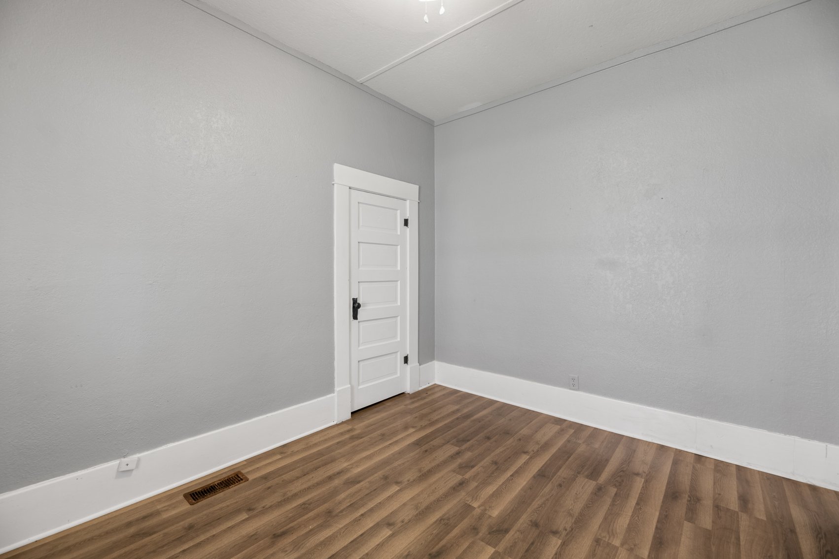 Image for 522 N School, Augusta