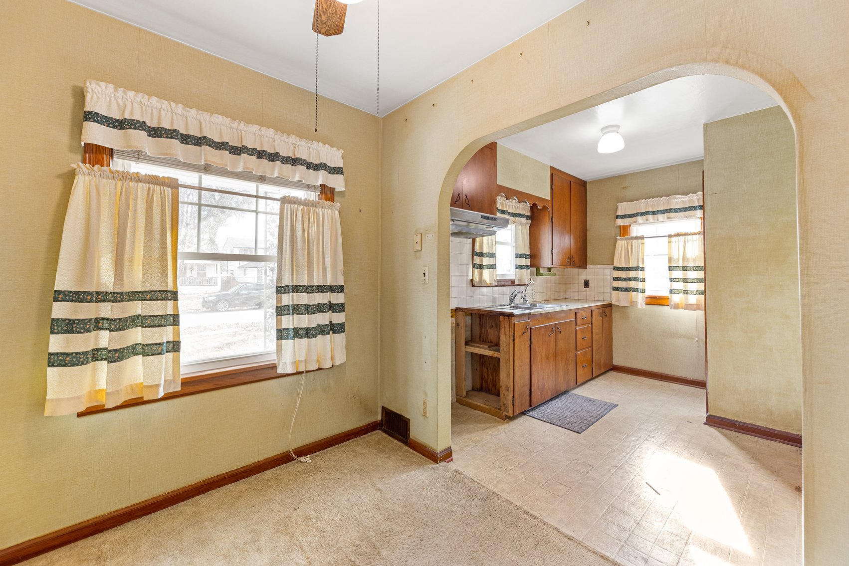 Image for 751 S Lorraine