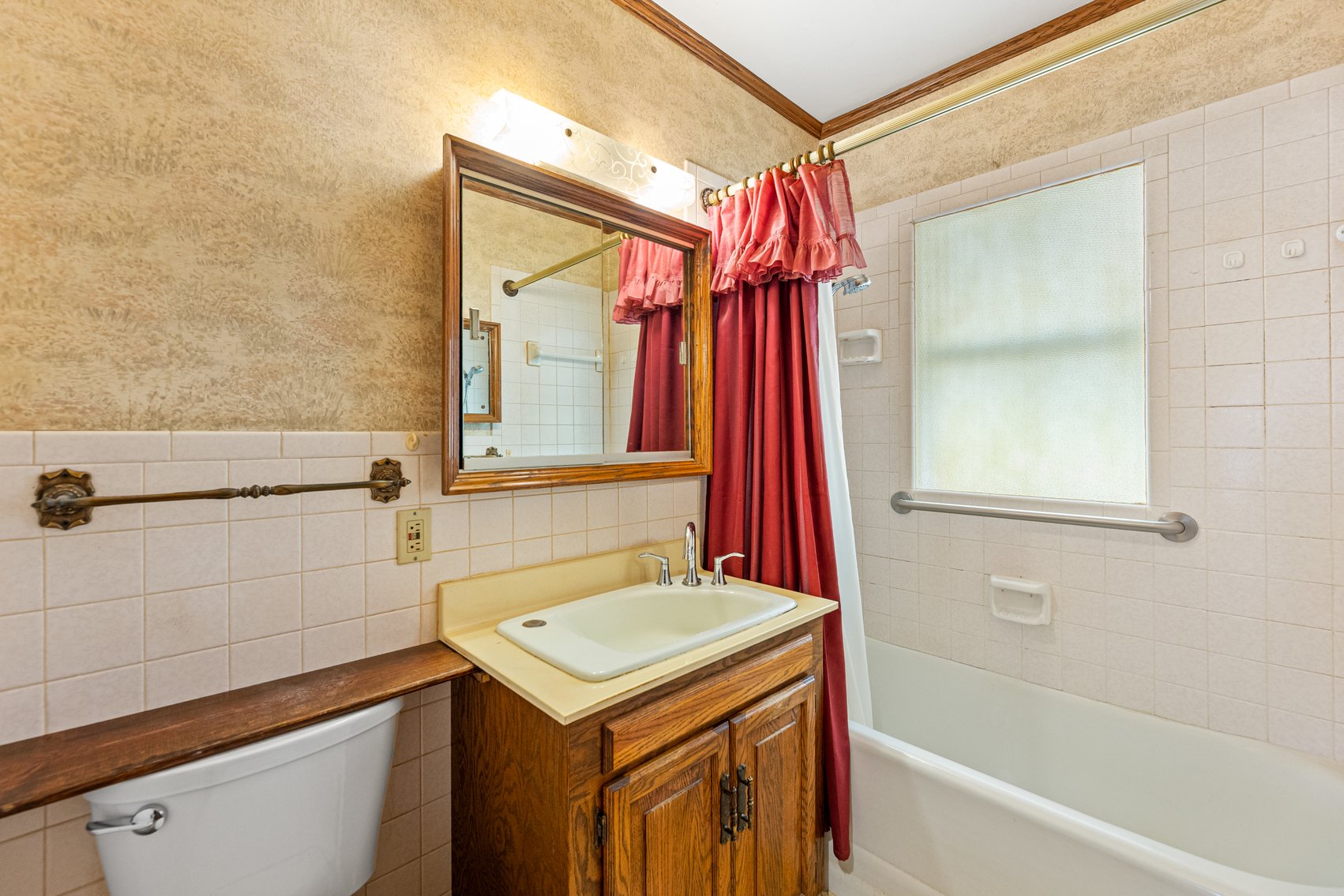 Image for 751 S Lorraine