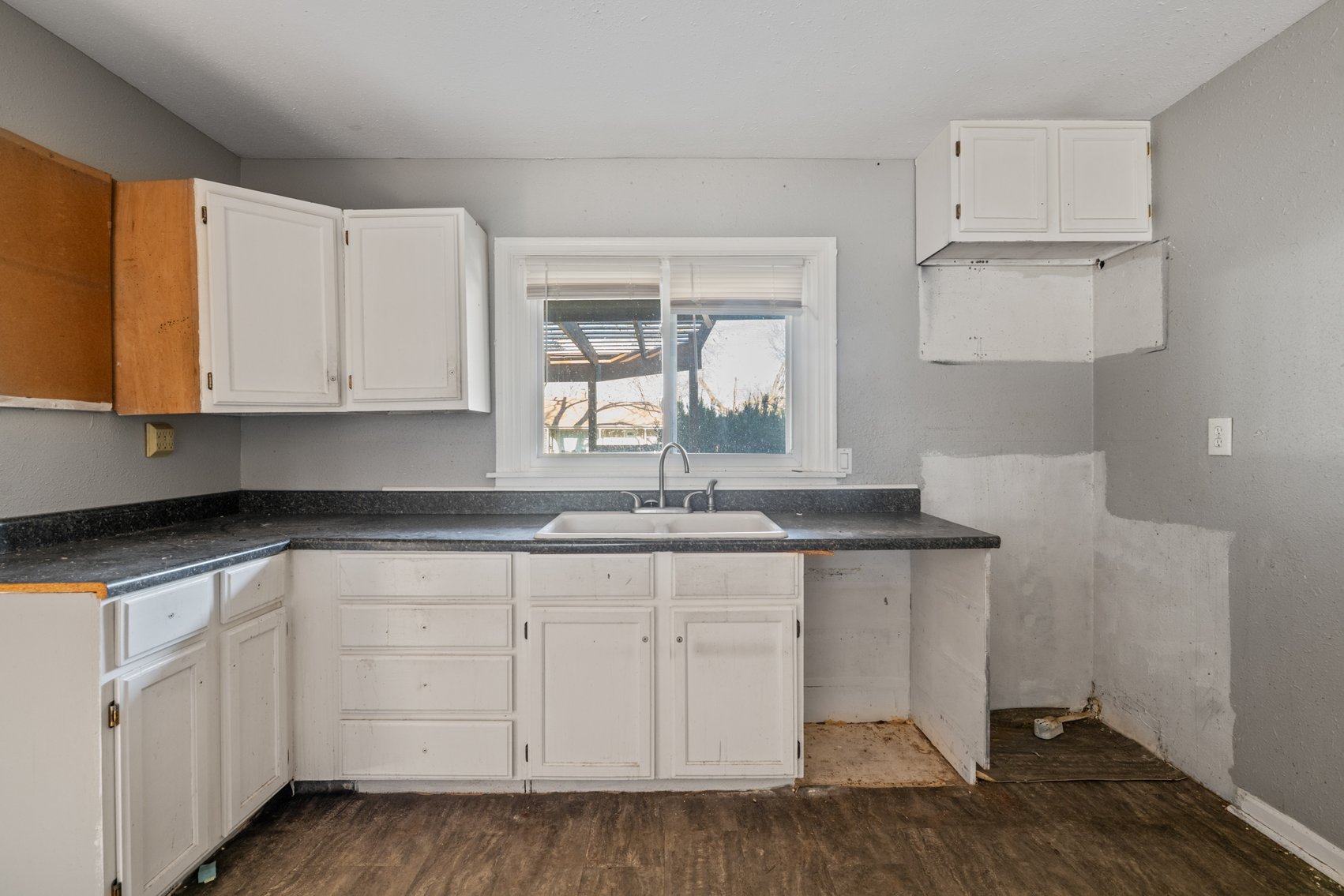 Image for 2815 E. Glen Oaks Dr.