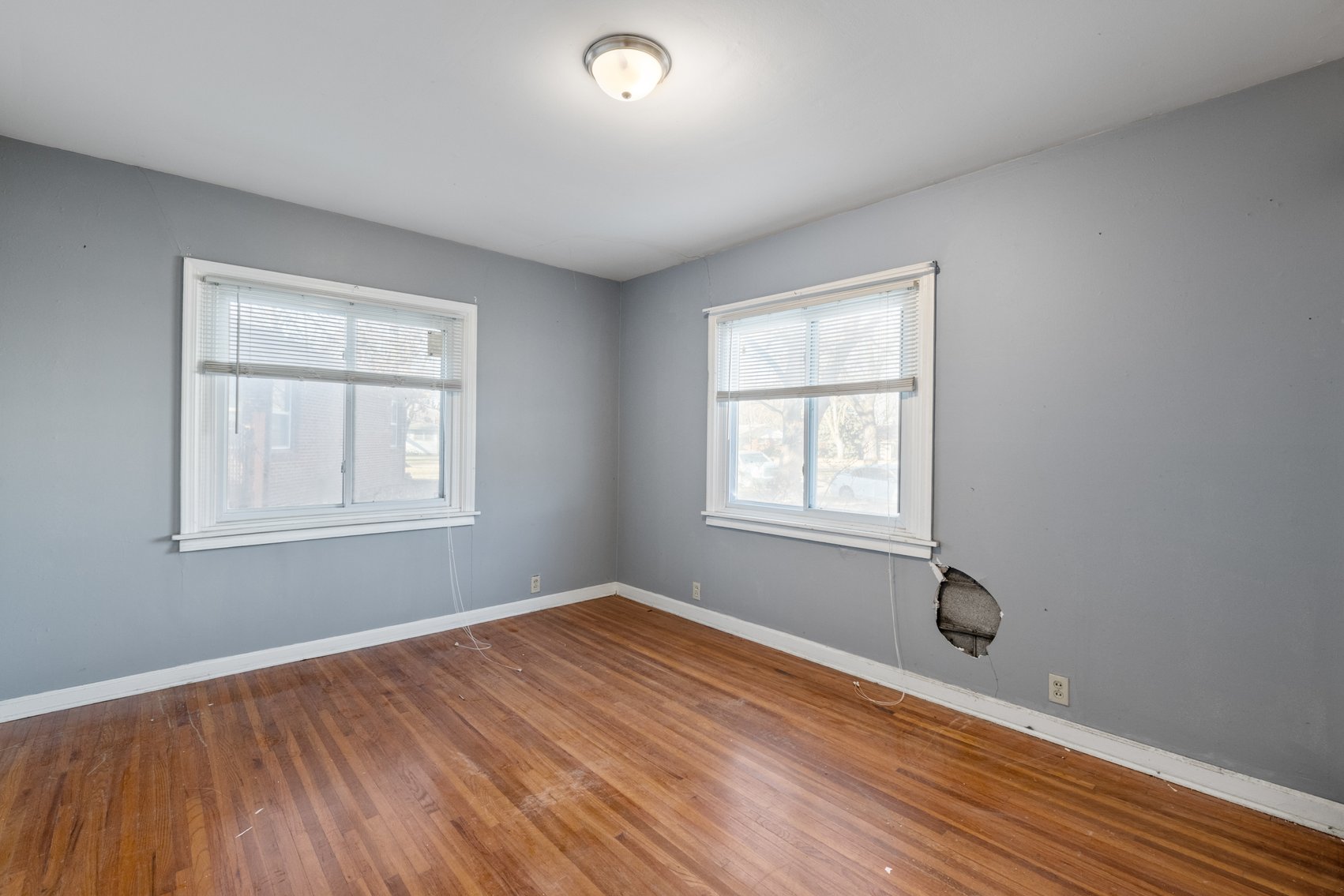 Image for 2815 E. Glen Oaks Dr.