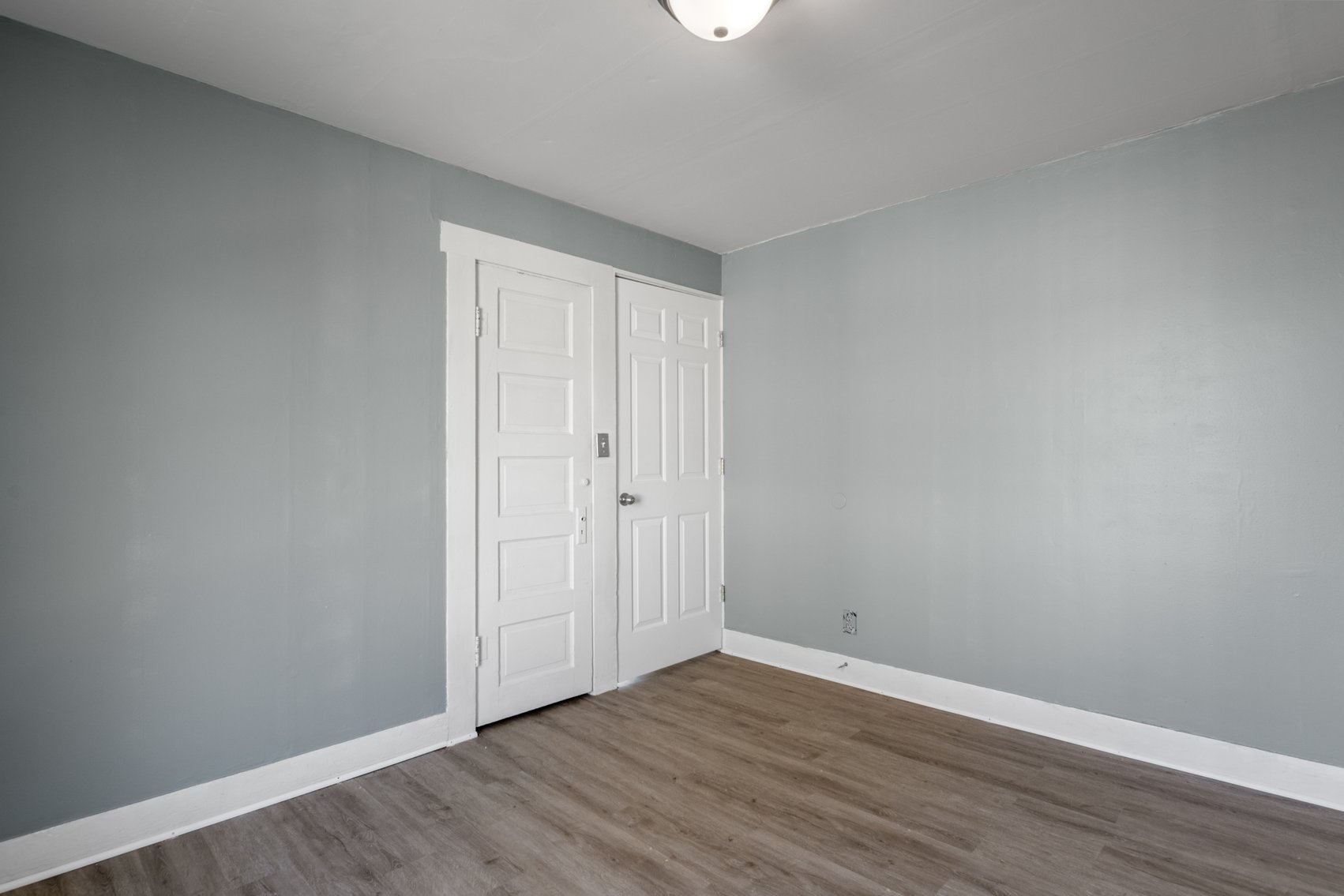 Image for 1533 S Saint Clair Ave