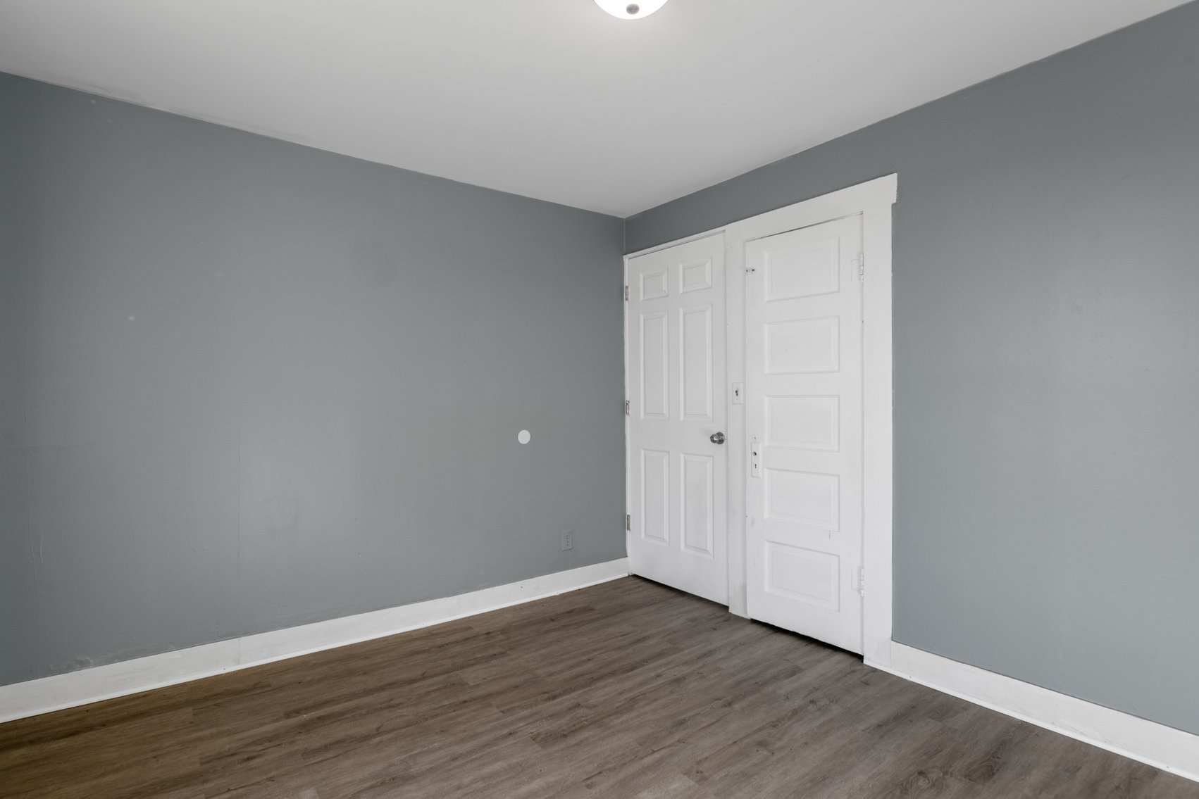 Image for 1533 S Saint Clair Ave