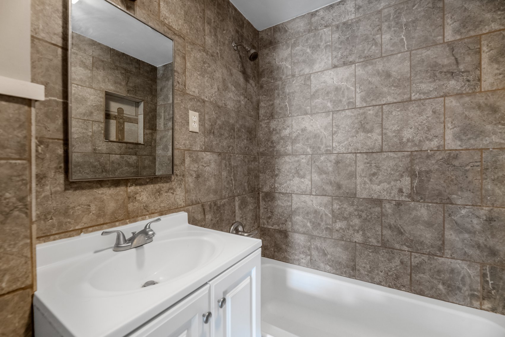 Image for 1533 S Saint Clair Ave