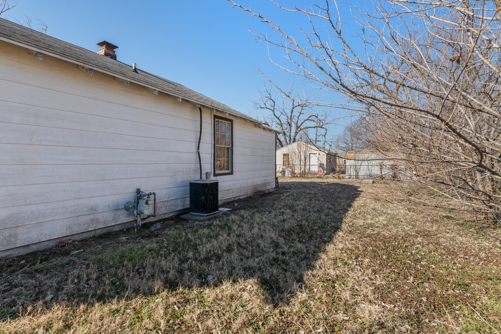 Image for 1533 S Saint Clair Ave