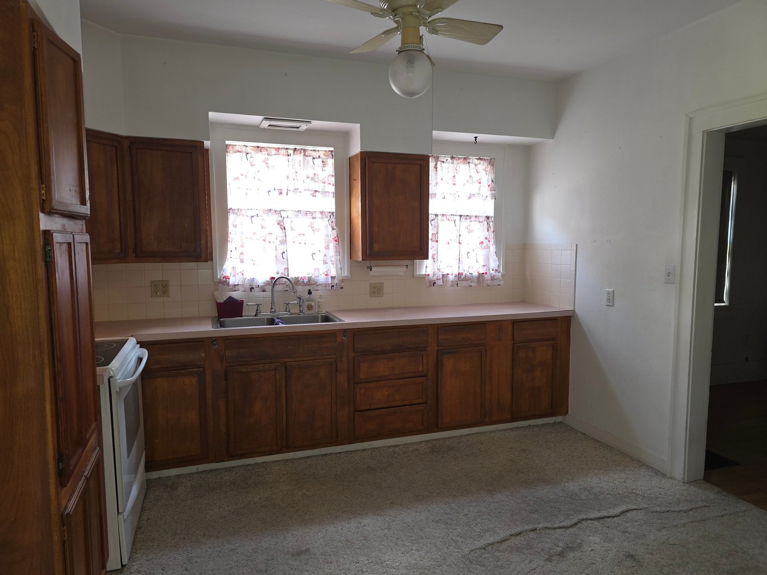 Image for 806 N Porter Ave
