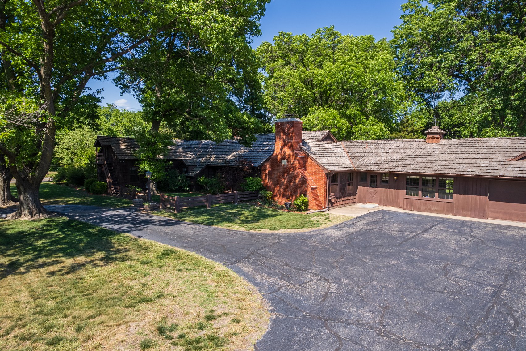 Image for 1314 N Willow Ln