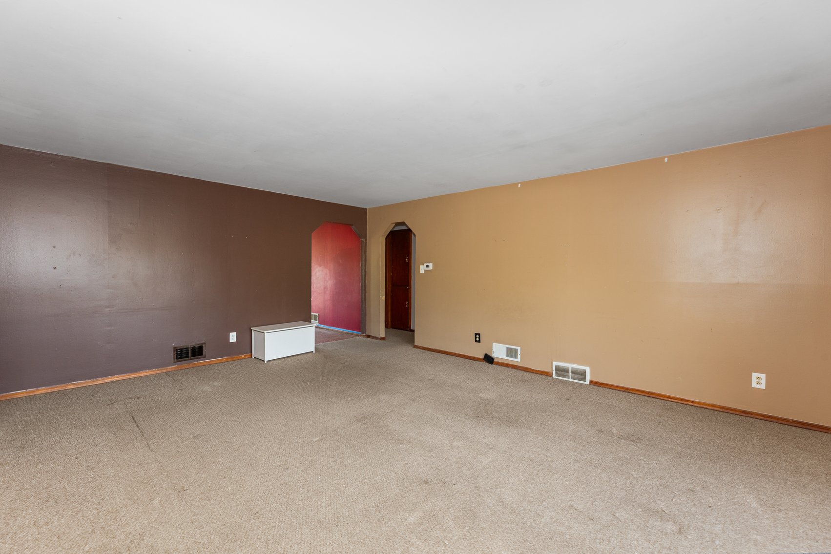 Image for 202 W 25th Ave, Hutchinson