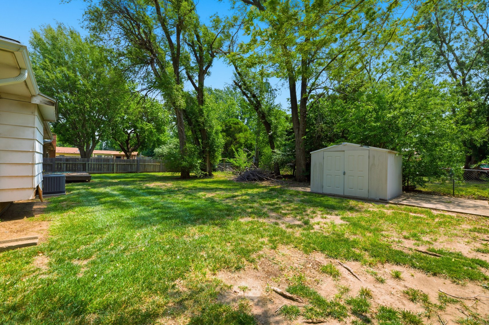 Image for 1556 N Timothy Ln, Wichita