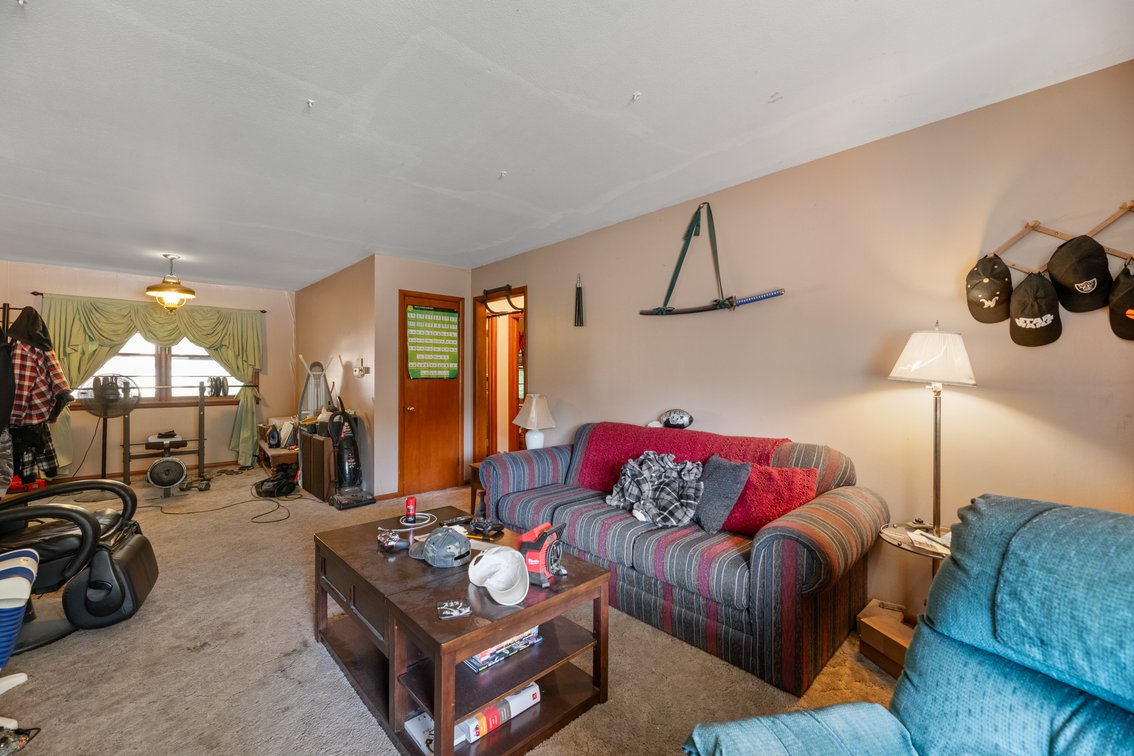 Image for 3532 S Seneca