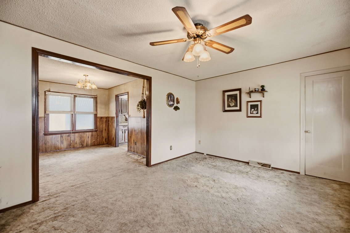 Image for 2111 S Pattie Ave