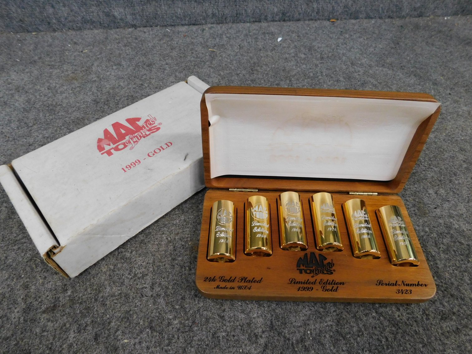 Image for Absolute Online Auction #1980