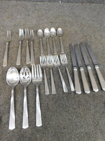 Image for Absolute Online Auction #1986