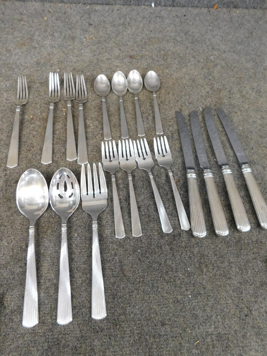 Image for Absolute Online Auction #1986