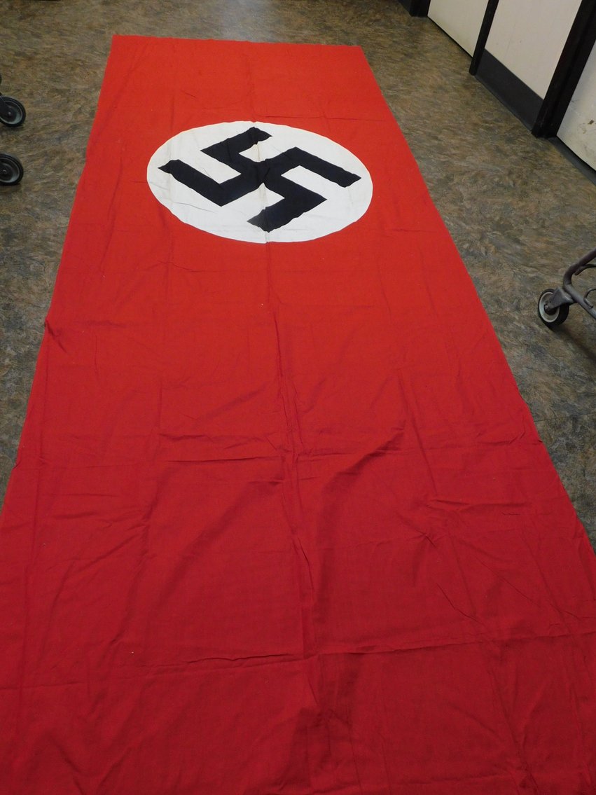 Image for Absolute Online Auction #1988