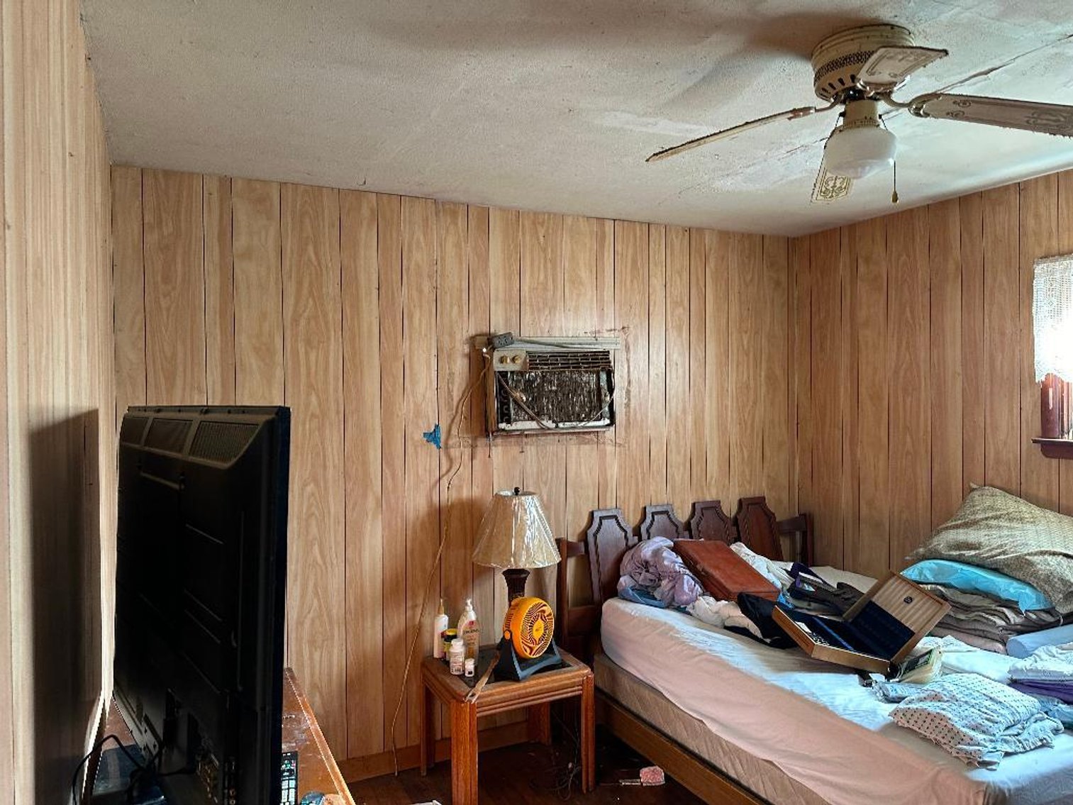 Image for Live Onsite Real Estate Auction with Online Bidding