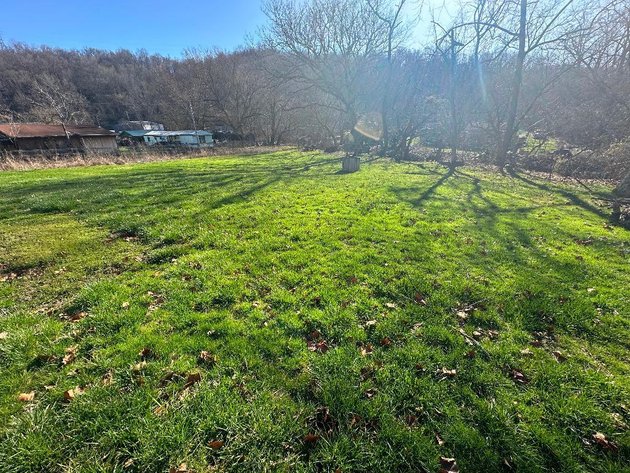 Image for Live Onsite Real Estate Auction with Online Bidding