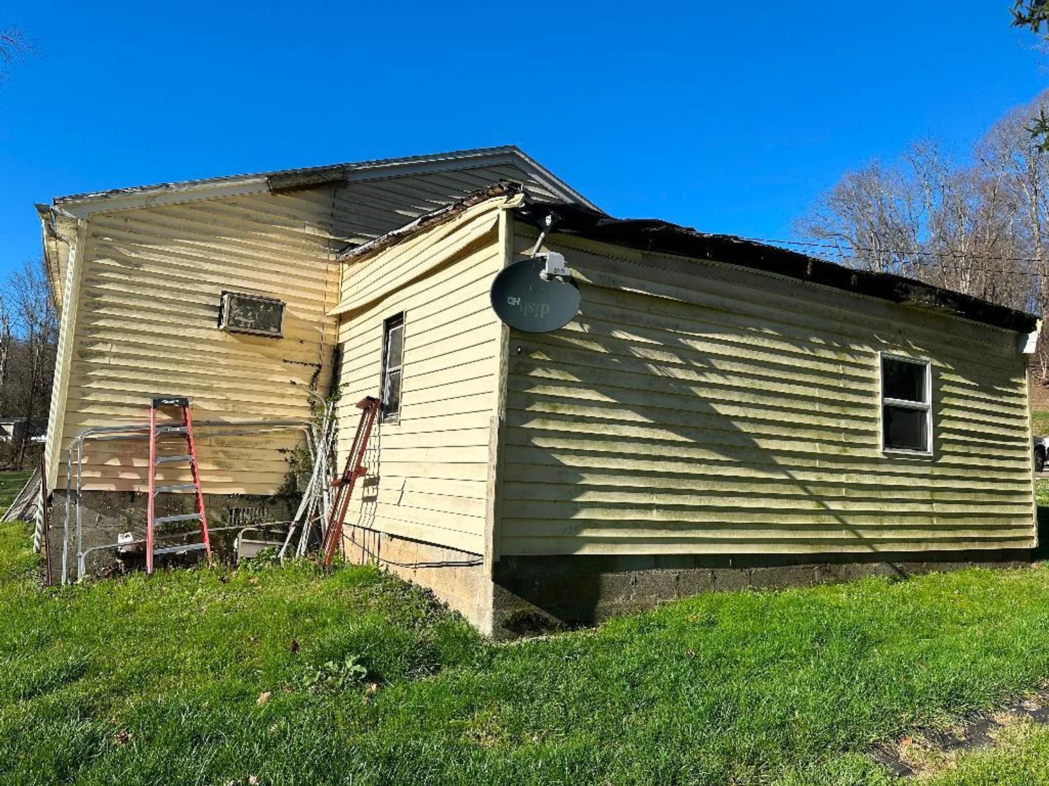 Image for Live Onsite Real Estate Auction with Online Bidding