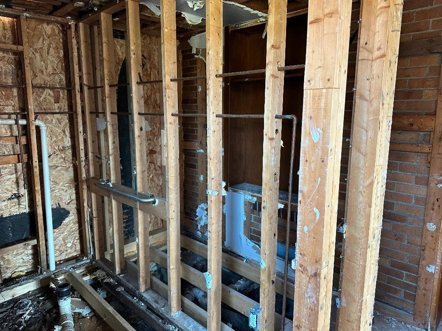 Image for Live Onsite Real Estate Auction with Online Bidding